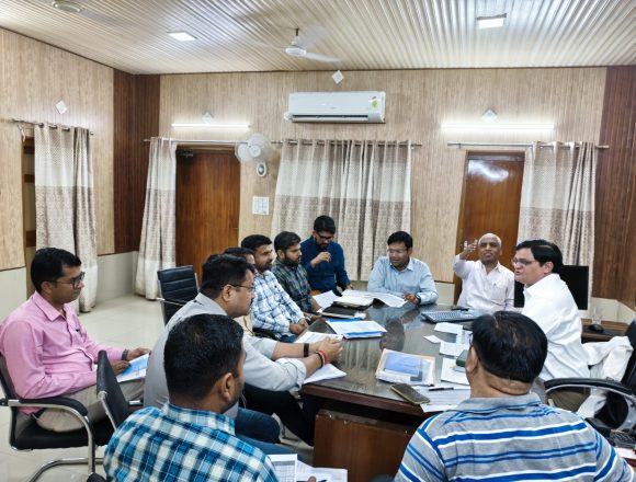 संभाग के मुख्य अभियंता कस्वां ने अधिकारियों ने की समीक्षा, शत प्रतिशत लक्ष्य प्राप्ति के निर्देशराजस्व वसूली मामला: सूरतगढ़-गंगानगर ग्रामीण, सिटी थर्ड सब डिवीजन पिछड़े