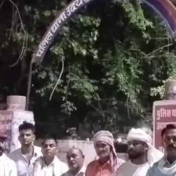 लव, एक्शन, ड्रामा… घर से भागकर प्रेमी जोड़े ने की शादी, पुलिस ने एक्शन लिया तो ग्रामीणों ने बनाया बंधक