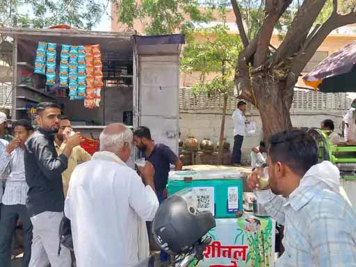 00 श्रीगंगनागर में गर्मी का कहर:दोपहर में बाजार हुए सुनसान, लोगों की आवाजाही हुई कम