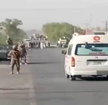 पाकिस्तान में स्कूल बस पर विद्रोहियों के हमले में पांच लोगों की मौत