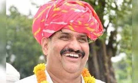 00 भाजपा विधायक कंवरलाल मीणा ने एक मामले में अदालत में किया आत्मसमर्पण