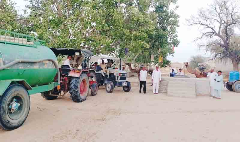 00 आपणी योजना में भी नहीं मिल रहा पर्याप्त पेयजल,पीना पड़ रहा खारा पानी