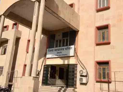 00 भारत-पाक तनाव के कारण स्थगित लोक-अदालत की नई तारीख घोषित