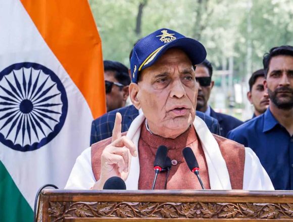 01 टेरर फंडिंग में जाएगा आईएमएफ से पाकिस्तान को मिला लोन, गलत फैसला लिया है: राजनाथ सिंह