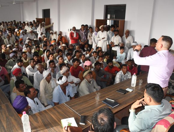 1000655784 सीमावर्ती क्षेत्र में बीएसएफ ने चलाया जागरूकता अभियान