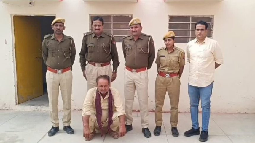 1200-675-22918670-thumbnail-16x9-bnikaner 1.06 करोड़ रुपये व हेरोइन के साथ बीकानेर के कपड़ा व्यापारी सहित तीन गिरफ्तार