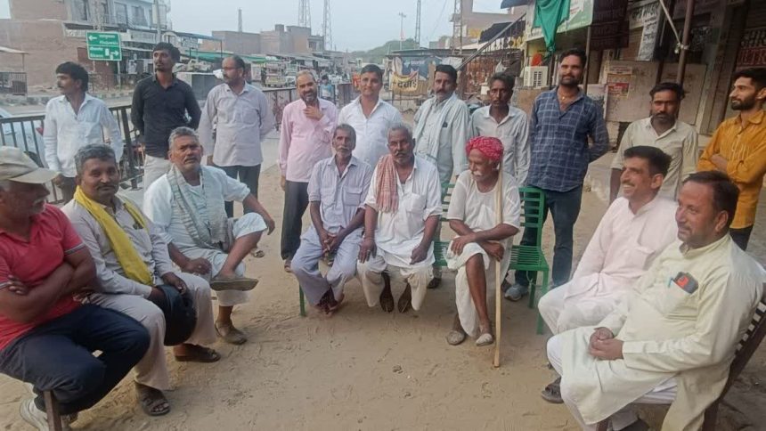 पाक विस्थापितों ने कहा : जरूरत पड़ी तो देंगे सेना का साथ