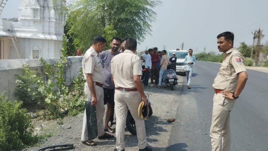 ROAD ACCIDENT Sirohi एसयूवी की टक्कर से दो की मौत