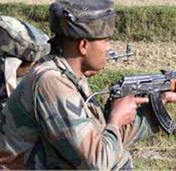 अवंतीपोरा में सुरक्षा बलों ने मुठभेड़ में एक आतंकवादी को किया ढेर