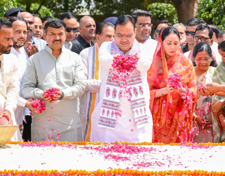 सेना के सम्मान में जयपुर में भजनलाल की मौजूदगी में भाजपा ने निकाली तिरंगा यात्रा
