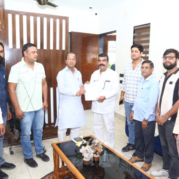 निजी आईटीआई संस्थानों पर बेमियादी समय के लिए तालाबंदी