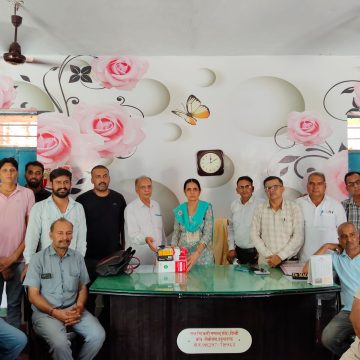 वाटर कूलर मय आरओ सिस्टम व सीसीटीवी कैमरे भेंट