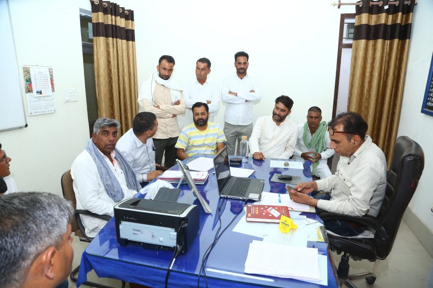 h08 घटिया खजूर के पौधे उपलब्ध करवाने का आरोप