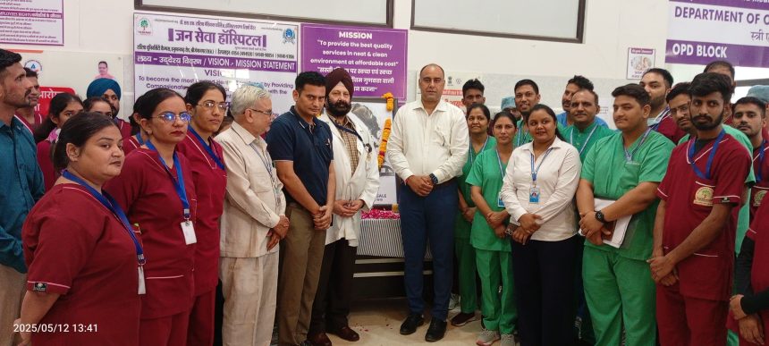 nursing02 सेवा की मिसाल हैं नर्सिंग कर्मचारी
