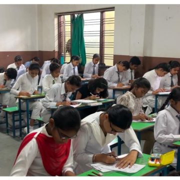 बी. एन. विद्यालय में चित्रकला प्रति. आयोजित