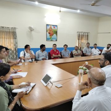 सामाजिक संगठनों एवं धर्मशाला संचालकों के साथ बैठक