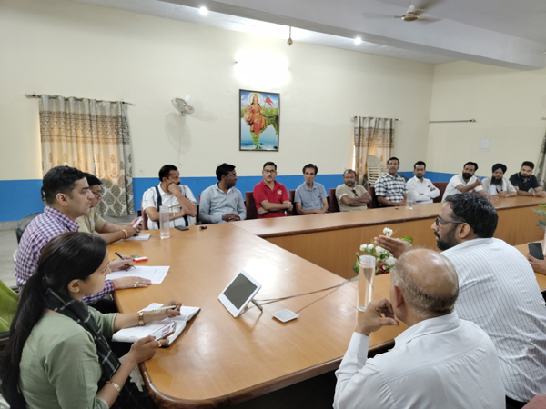 s5 सामाजिक संगठनों एवं धर्मशाला संचालकों के साथ बैठक
