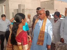 मंत्री दिलावर गंदगी देख बोले-सफाई व्यवस्था का क्या हाल है:जिला प्रमुख बोलीं-अधिकारी सुनते नहीं, मैं कर देती हूं और क्या करूं? मंत्री दिलावर गंदगी देख बोले-सफाई व्यवस्था का क्या हाल है:जिला प्रमुख बोलीं-अधिकारी सुनते नहीं, मैं कर देती हूं और क्या करूं?