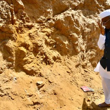 राज्यपाल ने हल्दीघाटी की मिट्टी से किया तिलक, महारणा प्रताप और चेतक को किया याद