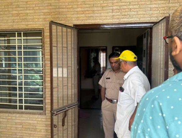 आबूरोड में चोरों का आतंक, एक रात में पांच घरों में चोरी, पुलिस के हाथ खाली आबूरोड में चोरों का आतंक, एक रात में पांच घरों में चोरी, पुलिस के हाथ खाली