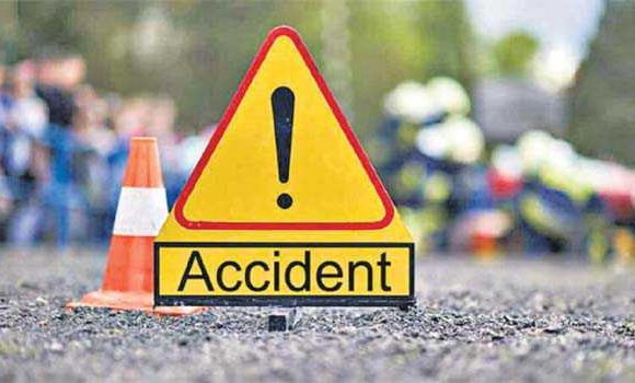 छत्तीसगढ़ में सड़क हादसे में चार लोगों की मौत छत्तीसगढ़ में सड़क हादसे में चार लोगों की मौत
