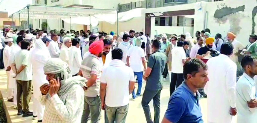 h06 विमान हादसे में जान गंवाने वाले एमबीबीएस छात्र का गमगीन माहौल में अंतिम संस्कार