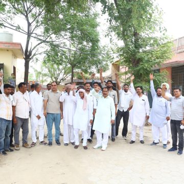 h09 बस का अवैध संचालन का आरोप, डीटीओ कार्यालय में किया प्रदर्शन