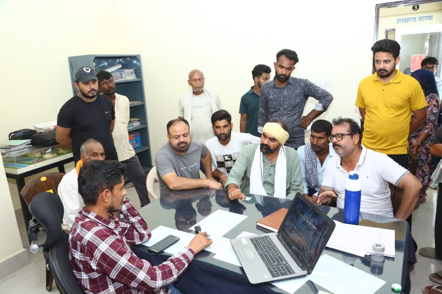h05 पानी की अनियमित सप्लाई, आक्रोशित हुए वार्डवासी