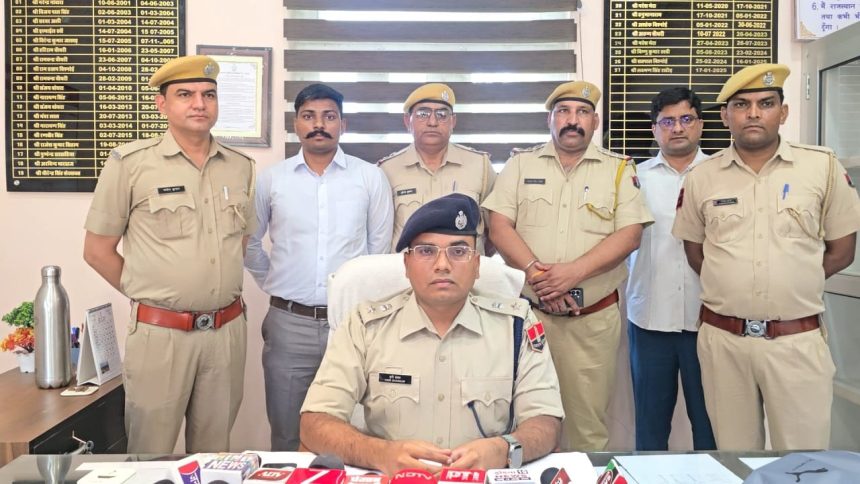 h06 अंतरराज्यीय साइबर गिरोह का पर्दाफाश, दो सदस्य गिरफ्तार, मास्टर माइंड की तलाश