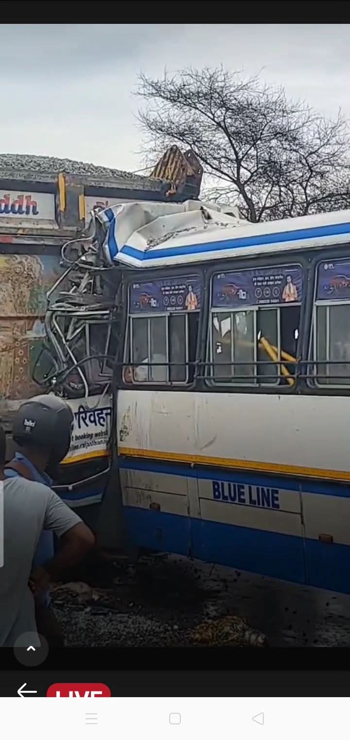 sangaria002 बस-ट्रॉले की भीषण टक्कर में श्रीगंगानगर के दो जनों सहित चार की मौत, 13 घायल