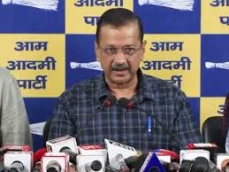 केजरीवाल बोले- मोदी ने अमेरिकी कपास पर 11% टैक्स हटाया