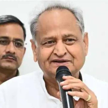 gehlot ‘डबल कैरेक्टर’ वाली बात क्यों बोले अशोक गहलोत?