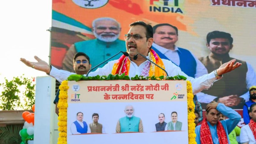 नशा मुक्ति और फिट इंडिया का संदेश लेकर दौड़े युवा, जयपुर में सीएम ने दिखाई हरी झंडी